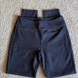 Mudd High Rise Ponte Legging Houndstooth Pattern